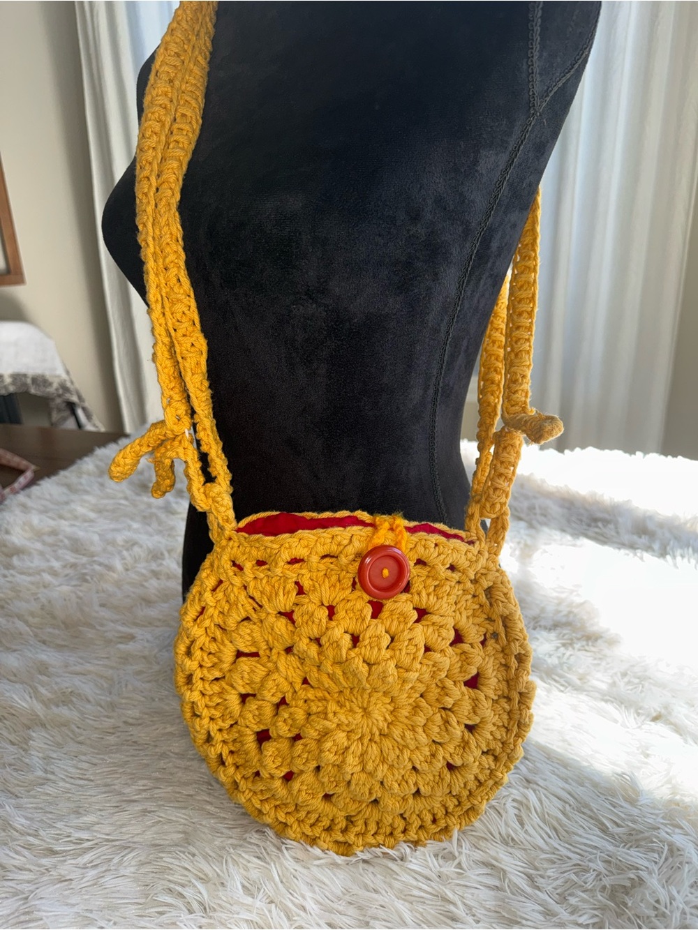 VTG Handmade Yellow Crochet Round Crossbody Bag - Picture 3 of 6